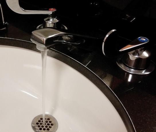 Why Homeowners Are Switching to Hydro Jetting for Drain Cleaning